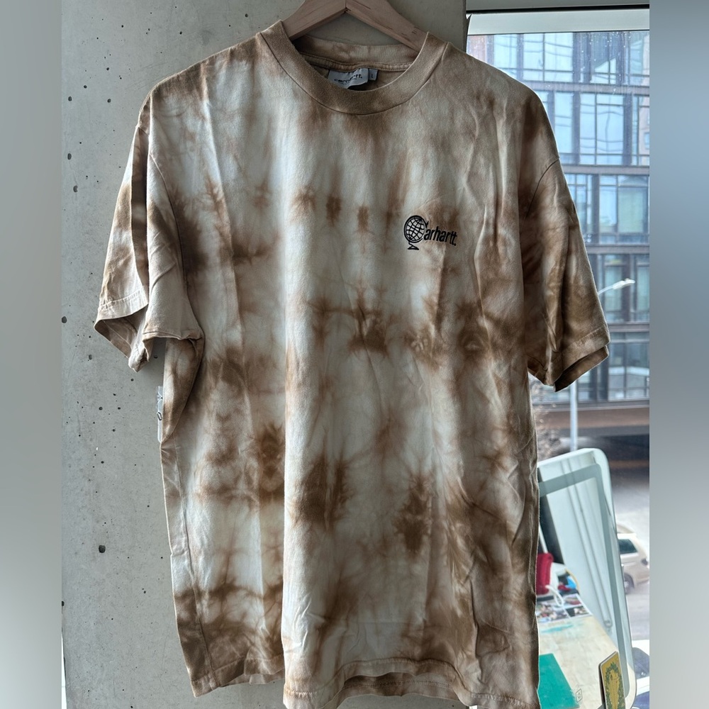 Carhartt WIP men’s t-shirt, size L.
